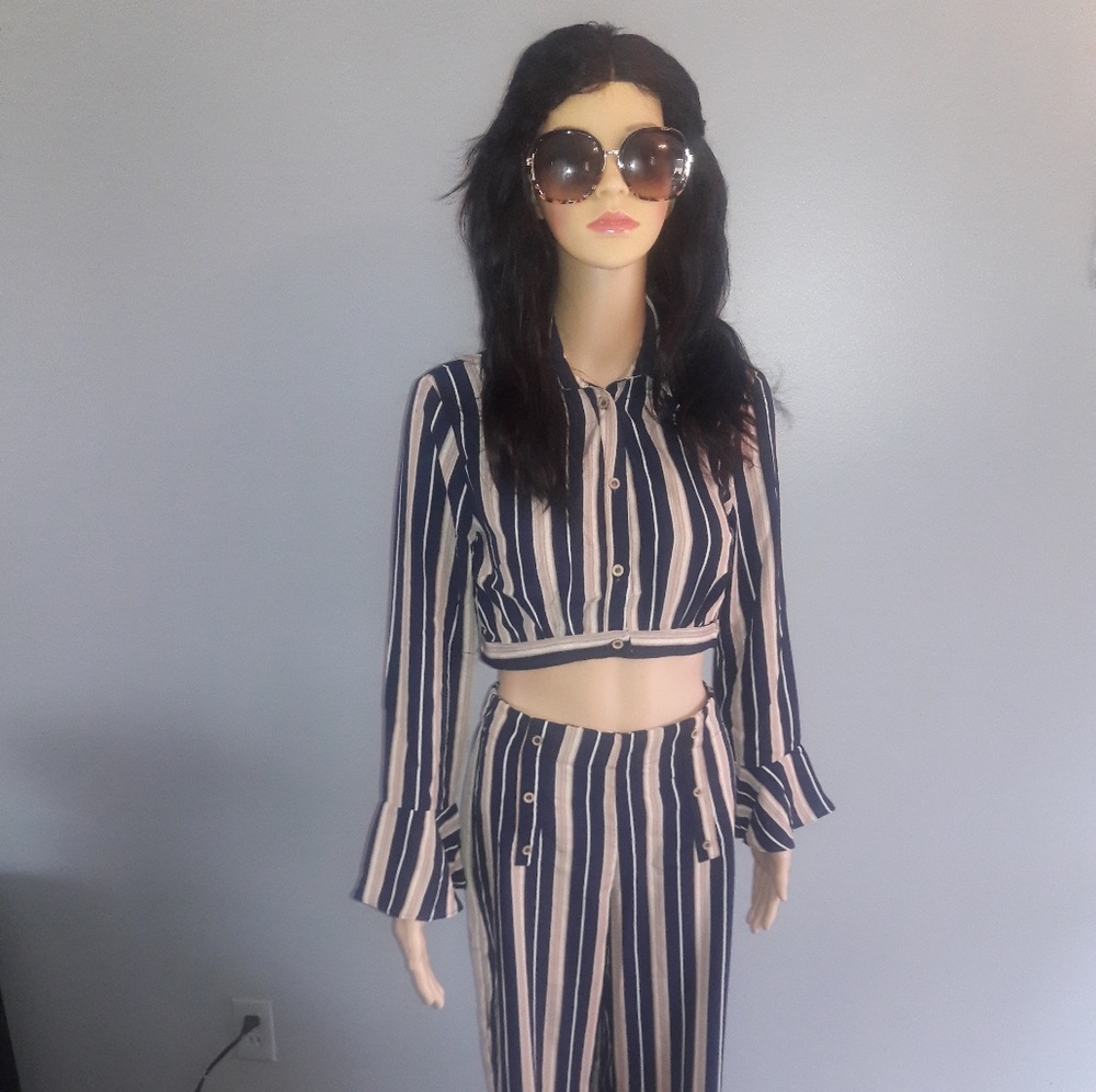 Chloah button Detail stripe set